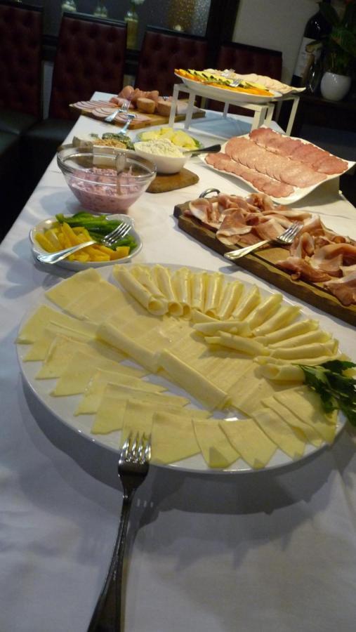 Hotel Rodizio Ug Βόλφσμπουργκ Εξωτερικό φωτογραφία